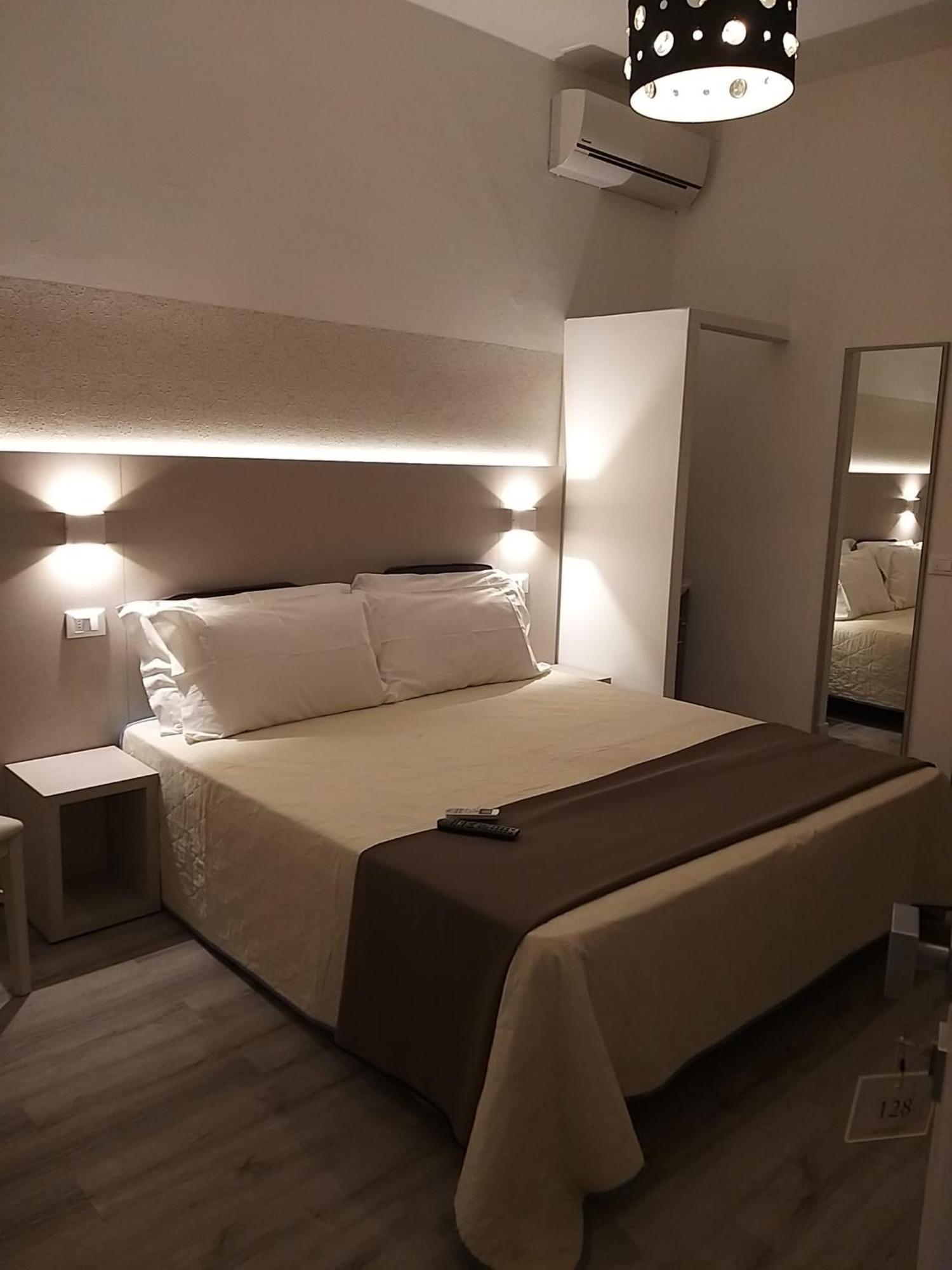 Hotel Ideal Rimini Zewnętrze zdjęcie