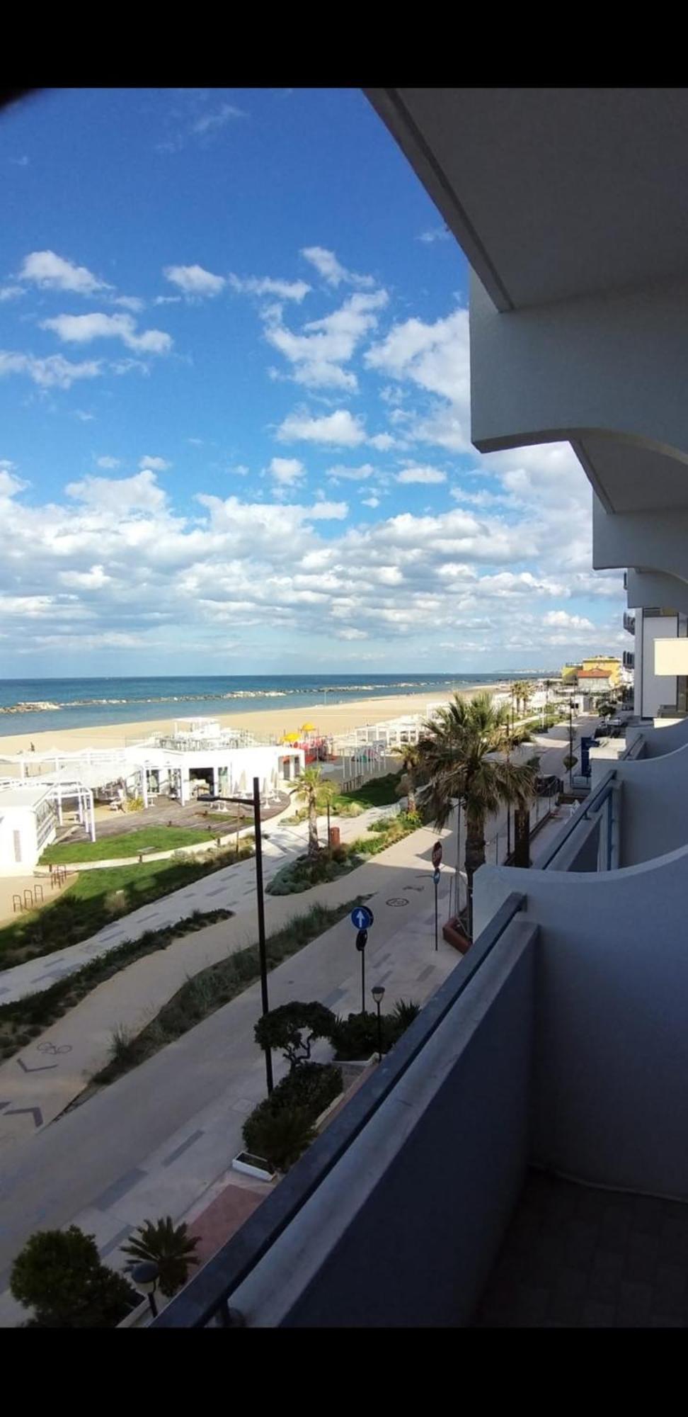 Hotel Ideal Rimini Zewnętrze zdjęcie