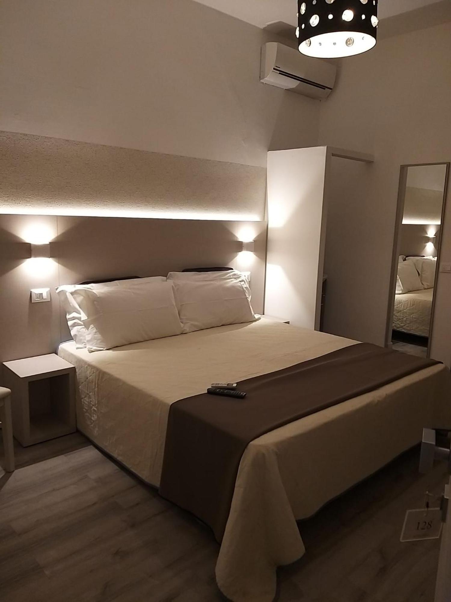Hotel Ideal Rimini Zewnętrze zdjęcie