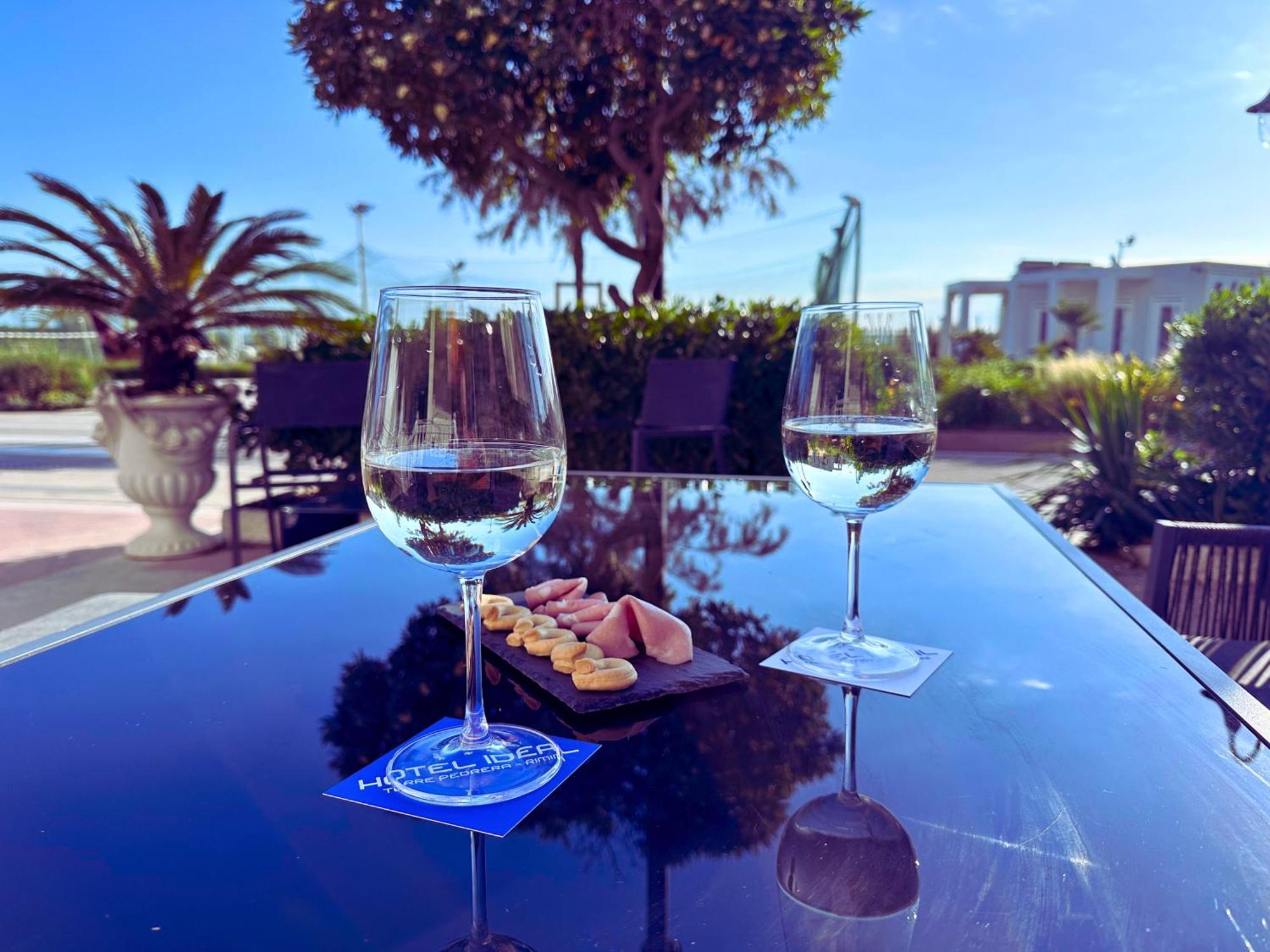 Hotel Ideal Rimini Zewnętrze zdjęcie